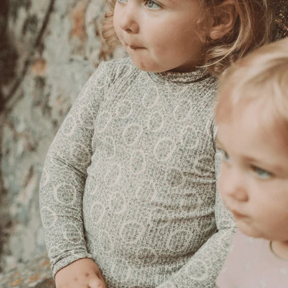 The Printed Turtleneck & Leggings  Lila Floral