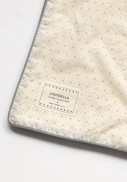 Louisiella Adier Blanket