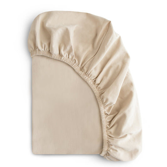Mushie stretchy crib sheet - Fog