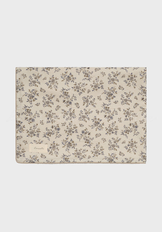 Louisiella Laspe Blanket