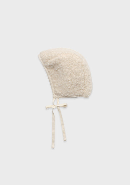Baby Sabre Fur Bonnet