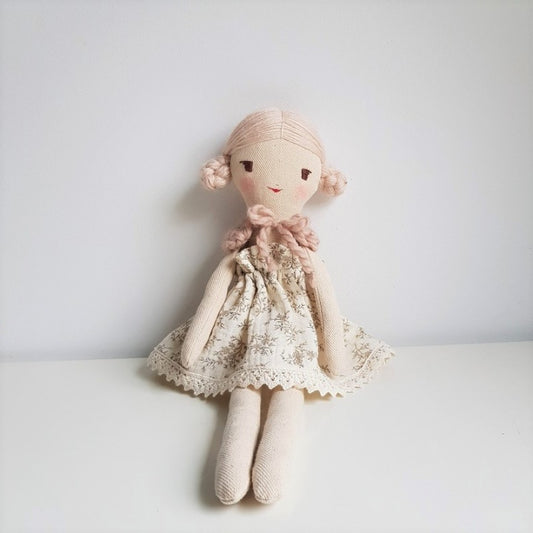 Maridolls sonia doll