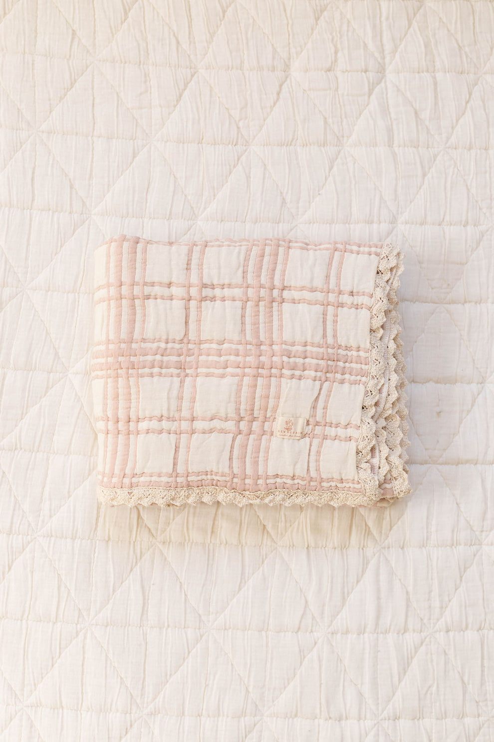 New Grain French Plaid Petal Blanket